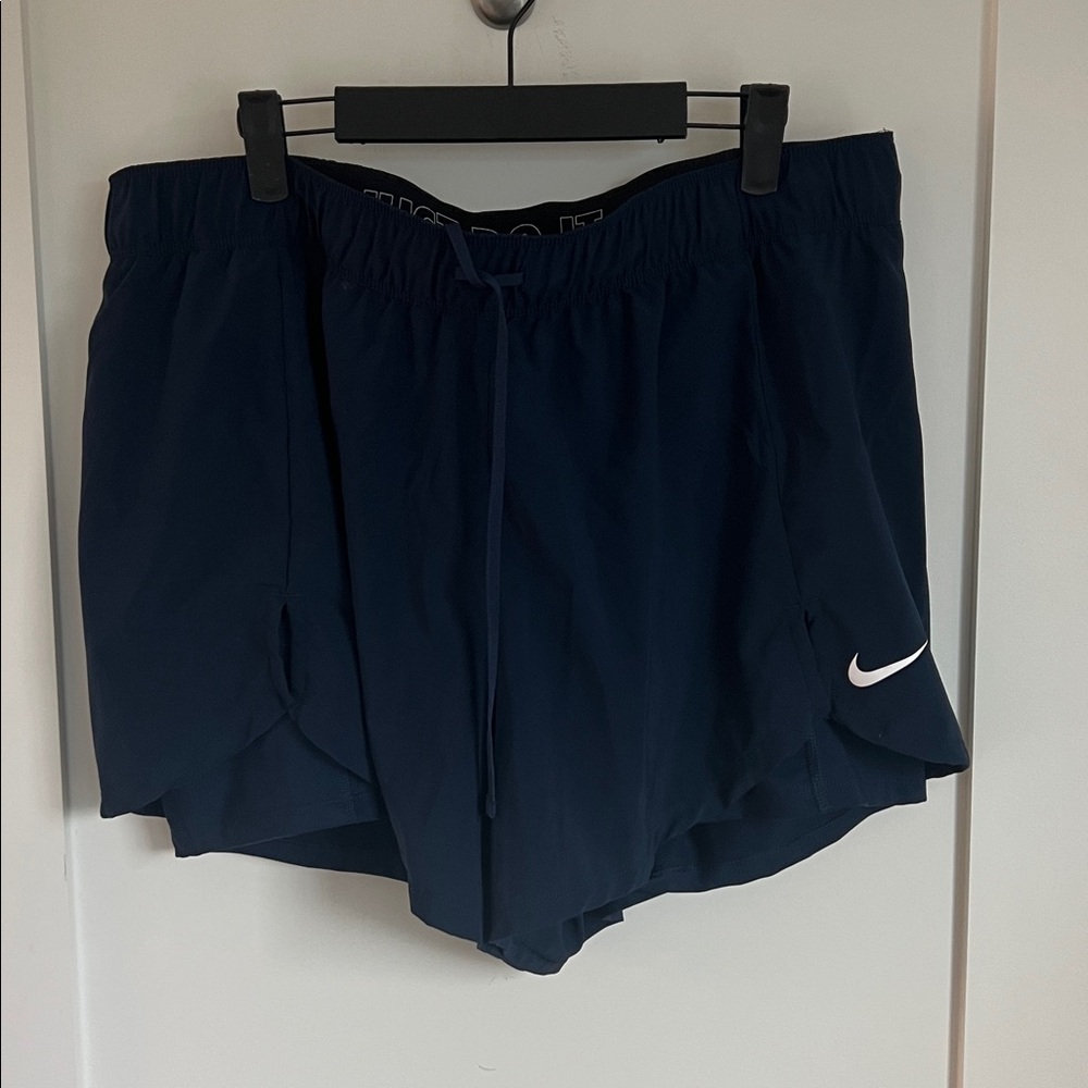 🕶️Nike One Dri-FIT 3" Brief-Lined Shorts Navy XXL - Picture 3 of 6